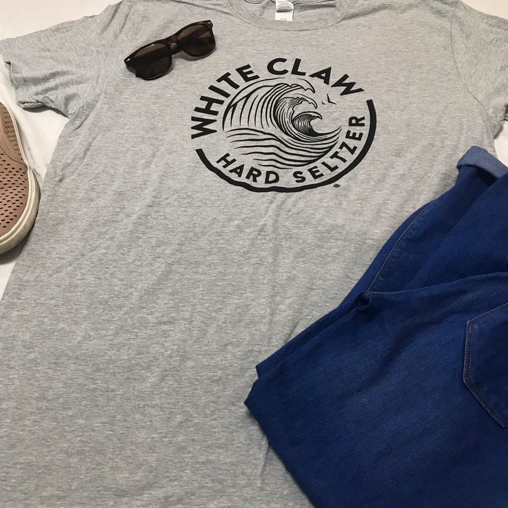 White Claw Hard Seltzer T-shirt - Picture 2 of 4